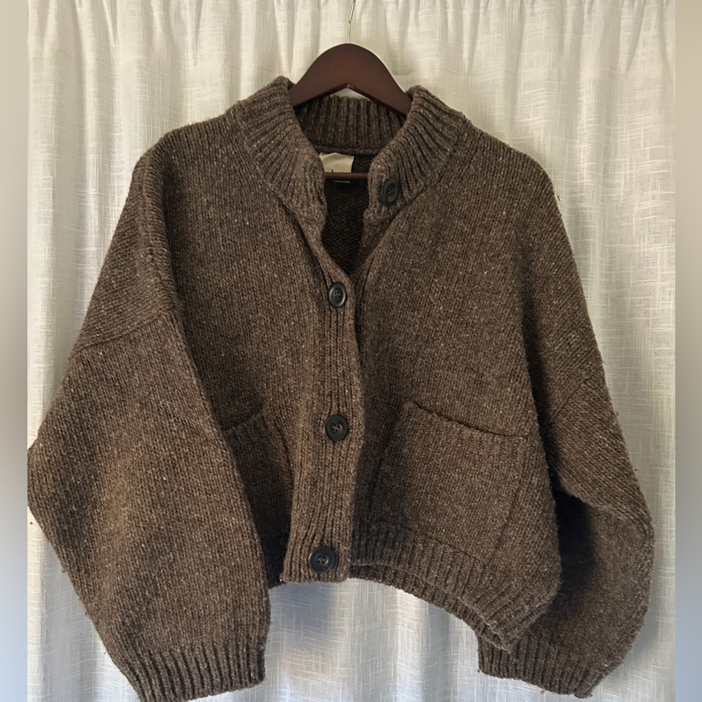 Babaa No 23 Cardigan in Oak